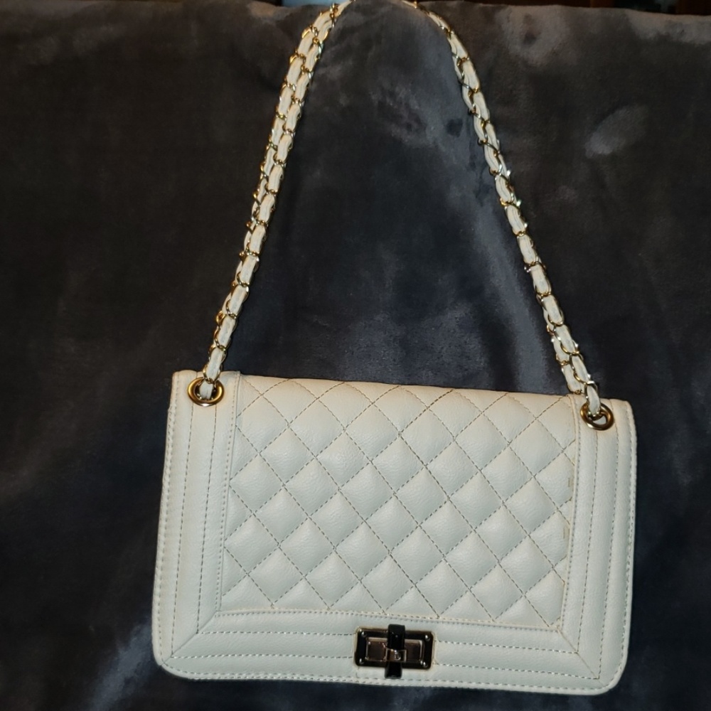 Women's Cream  Diamond Quilted Pattern Handbag